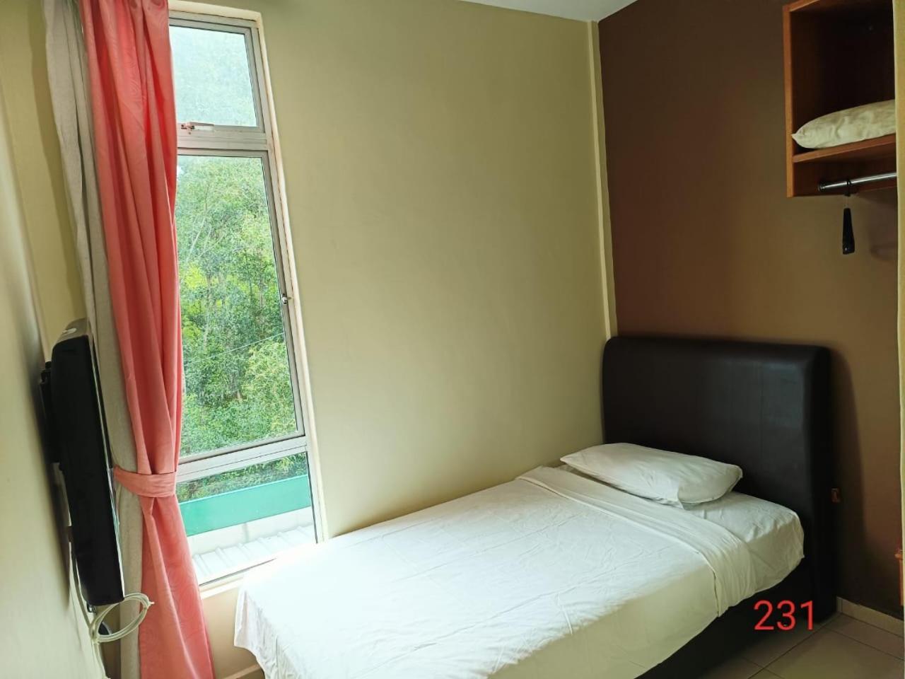 Doris Hotel Malacca Екстериор снимка