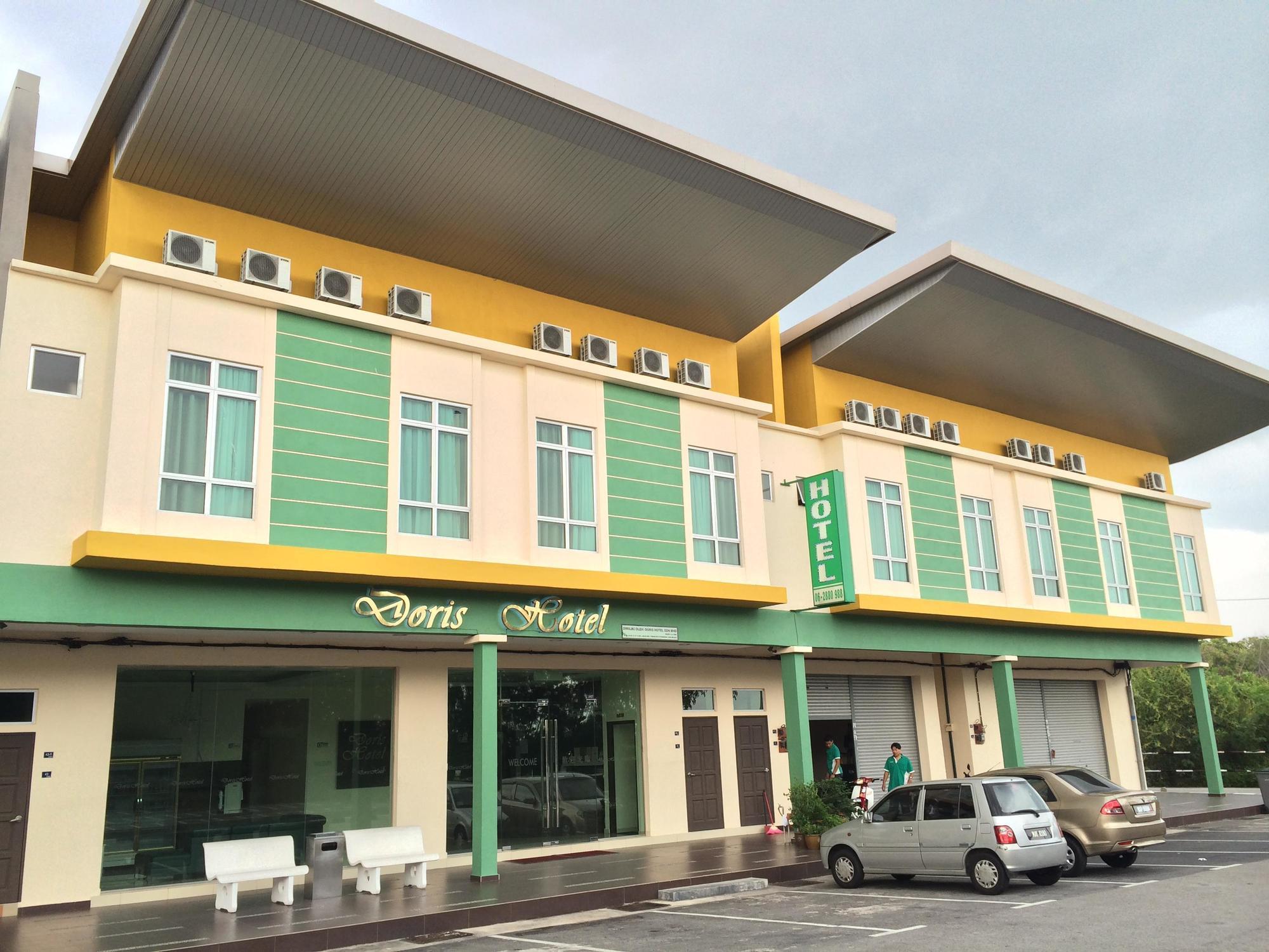 Doris Hotel Malacca Екстериор снимка